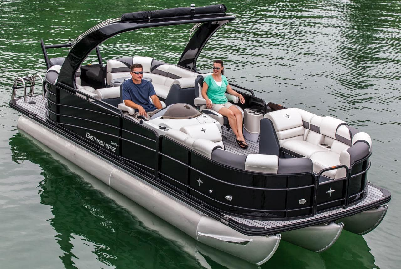 Expert Insights: The Top Pontoon Boats of 2024 Reviewed – Used Pontoon  Boats For Sale