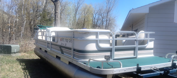 1998 Weeres 24' Suntanner