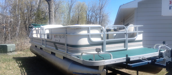 1998 Weeres 24' Suntanner