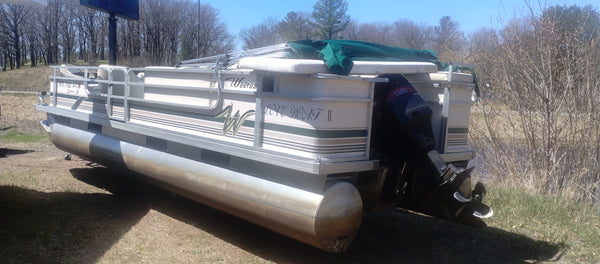 1998 Weeres 24' Suntanner
