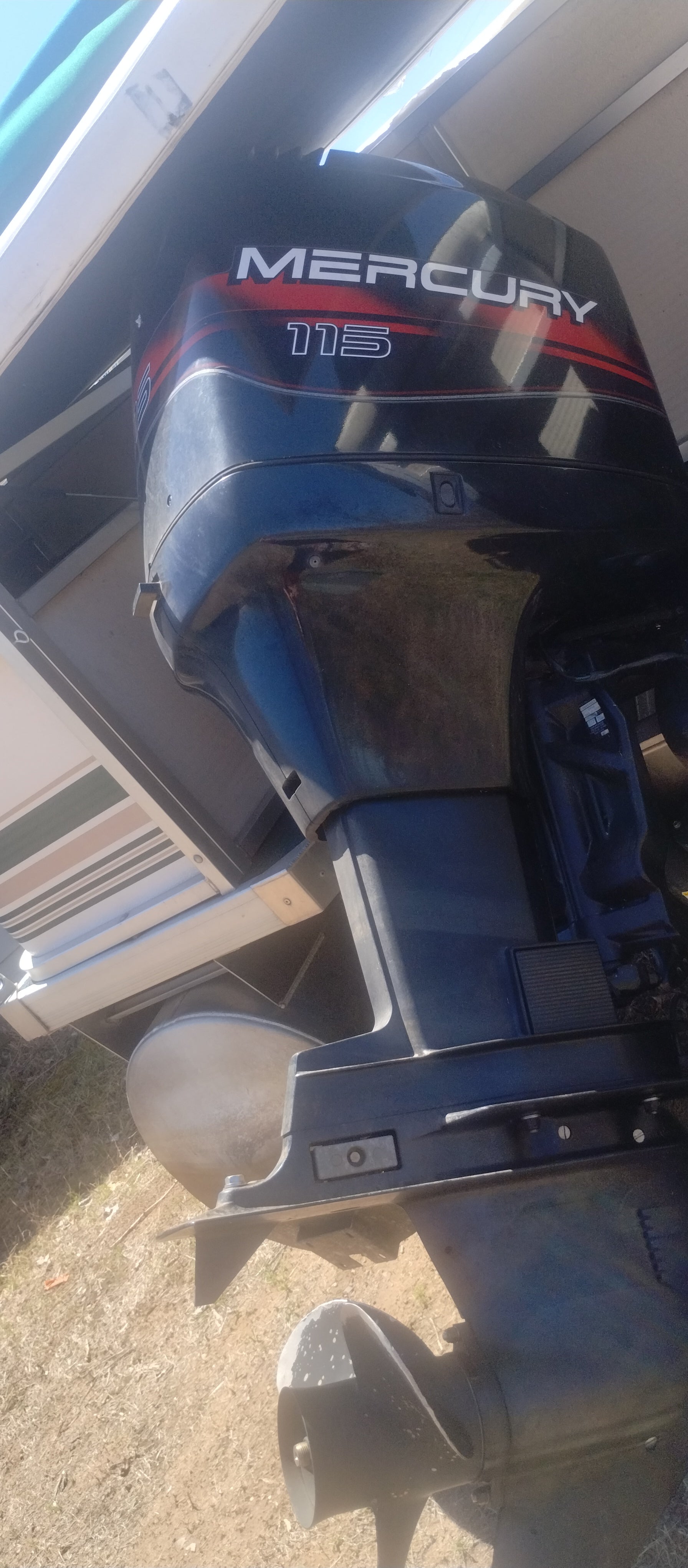 1998 Weeres 24' Suntanner